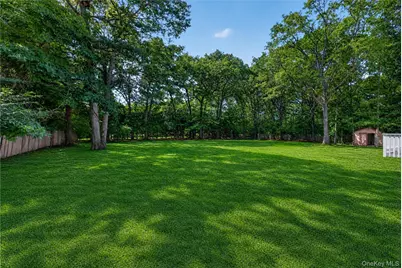 96 Chestnut Street, Mount Sinai, NY 11766 - Photo 38
