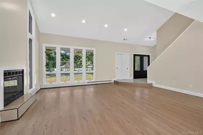 96 Chestnut Street, Mount Sinai, NY 11766 - Photo 8