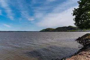 25 Village Ml, Haverstraw, NY 10927 - Photo 22
