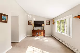 2 Pinetop Dr, Shirley, NY 11967 - Photo 4