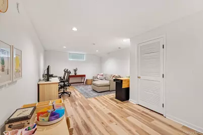 12 Hilltop Terrace, Nanuet, NY 10954 - Photo 18