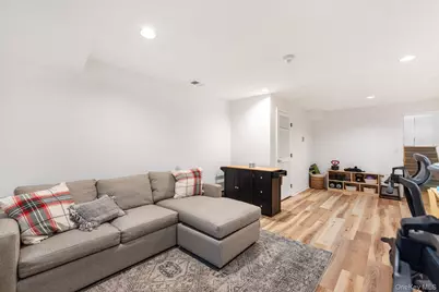 12 Hilltop Terrace, Nanuet, NY 10954 - Photo 20
