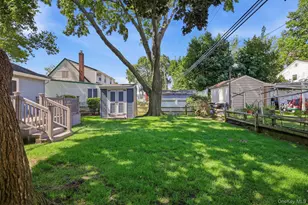 38 Linwood Ave, Farmingdale, NY 11735 - Photo 30