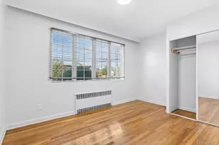 336 Scranton Ave, Lynbrook, NY 11563 - Photo 2