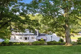 10 Old Northport Rd, Kings Park, NY 11754 - Photo 24