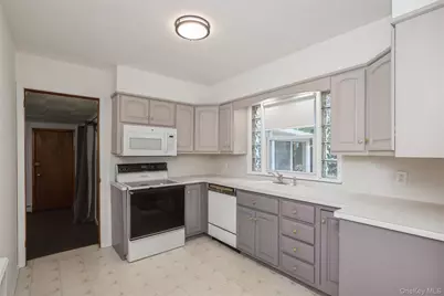10 Old Northport Road, Kings Park, NY 11754 - Photo 8