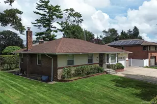 108 Marcus Ave, New Hyde Park, NY 11040 - Photo 4