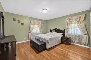 108 Marcus Ave, New Hyde Park, NY 11040 - Photo 14