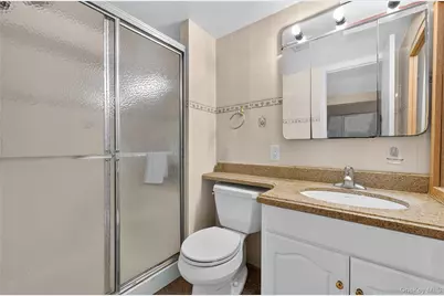 108 Marcus Avenue, New Hyde Park, NY 11040 - Photo 24