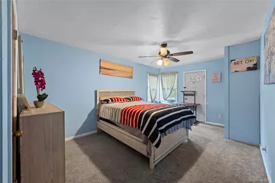 13945 227th Street, Springfield Gardens, NY 11413 - Photo 12