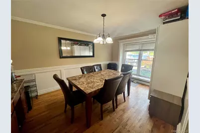 7 Carston Street W, Selden, NY 11784 - Photo 4