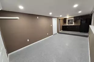 101 Weaver Rd, West Sayville, NY 11796 - Photo 2