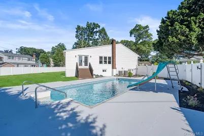 31 Seton Court, Old Bethpage, NY 11804 - Photo 38
