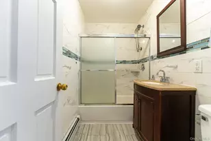 119-16 164th St, Jamaica, NY 11434 - Photo 10