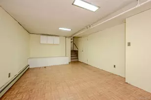87 Central Park Rd, Plainview, NY 11803 - Photo 12
