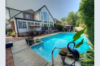 34 Reyam Road, Lynbrook, NY 11563 - Photo 30