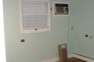 4924 Express Dr S, Ronkonkoma, NY 11779 - Photo 8