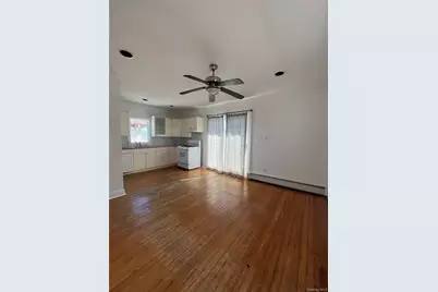 445 W Walnut Street #Upper, Long Beach, NY 11561 - Photo 6