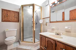 49 Interlochen Pkwy, Monroe, NY 10950 - Photo 12
