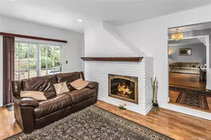 8 Lenmore Dr, Old Bethpage, NY 11804 - Photo 16