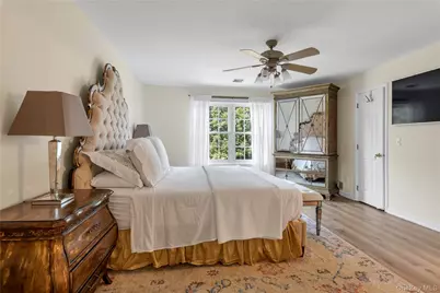 26 Scarborough Drive, Smithtown, NY 11787 - Photo 10