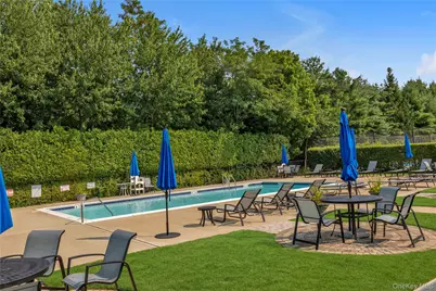 26 Scarborough Drive, Smithtown, NY 11787 - Photo 18