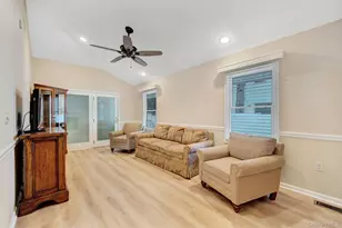 15 Abbey Dr, Commack, NY 11725 - Photo 6