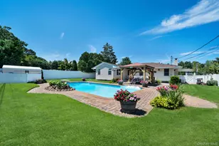 15 Abbey Dr, Commack, NY 11725 - Photo 24