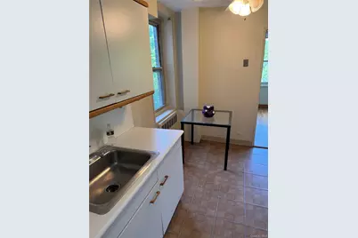 211-40 18th Avenue #4J, Bayside, NY 11360 - Photo 6