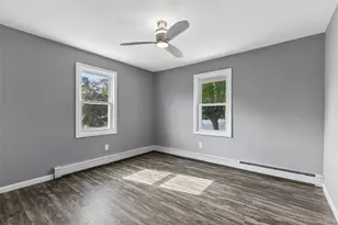 416 Arizona Ave, Bay Shore, NY 11706 - Photo 4