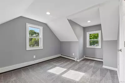 416 Arizona Avenue, Bay Shore, NY 11706 - Photo 22