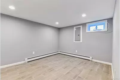 416 Arizona Avenue, Bay Shore, NY 11706 - Photo 20