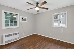 10 Sycamore Rd, Glen Cove, NY 11540 - Photo 10