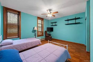393 Park Pl, Brooklyn, NY 11238 - Photo 24