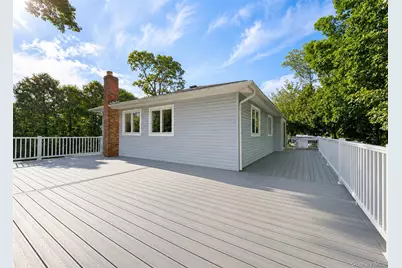 94 Newton Boulevard, Ronkonkoma, NY 11779 - Photo 18