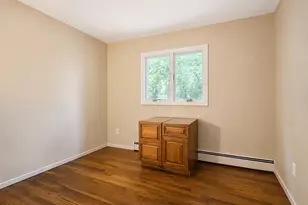 94 Newton Blvd, Ronkonkoma, NY 11779 - Photo 14