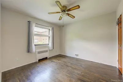 17-04 160th Street #LOWER, Whitestone, NY 11357 - Photo 16