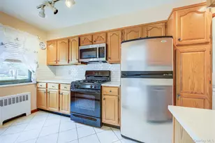 17-04 160th St, Whitestone, NY 11357 - Photo 10