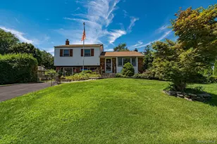 10 Meredith Dr, Greenlawn, NY 11740 - Photo 20