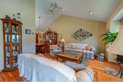10 Meredith Drive, Greenlawn, NY 11740 - Photo 2