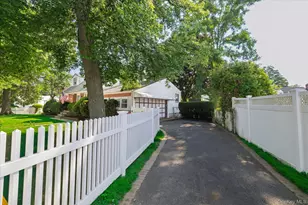 1582 Bellmore Rd, Bellmore, NY 11710 - Photo 4