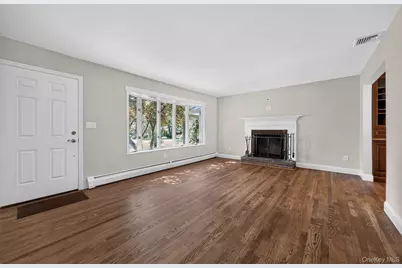 2718 Quaker Church Road, Yorktown Heights, NY 10598 - Photo 2