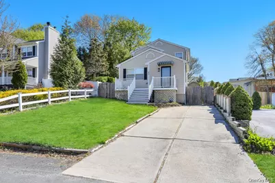 43 Comus Road, Rocky Point, NY 11778 - Photo 4