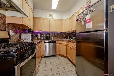 25 W Broadway #417, Long Beach, NY 11561 - Photo 4