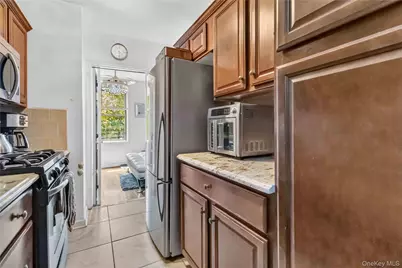 665 Thwaites Place #5H, Bronx, NY 10467 - Photo 12