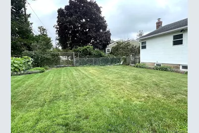 23 Franklin Street, Islip, NY 11751 - Photo 18