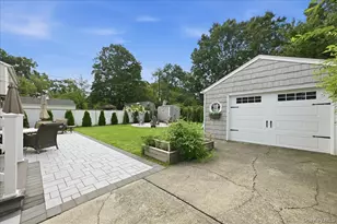 4064 Robert Pl, Seaford, NY 11783 - Photo 30