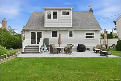 4064 Robert Place, Seaford, NY 11783 - Photo 36