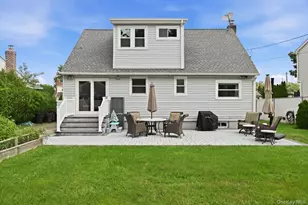 4064 Robert Pl, Seaford, NY 11783 - Photo 36