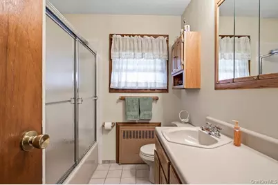 173 12th Street, Bethpage, NY 11714 - Photo 16
